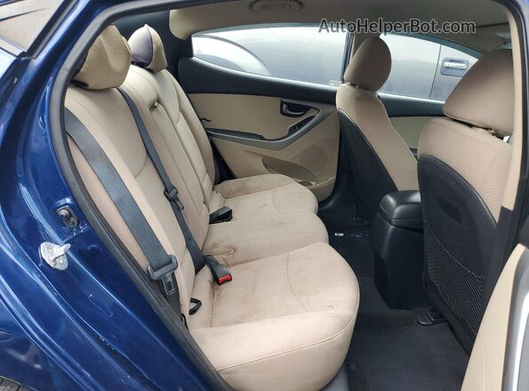 5NPDH4AE0GH751303 2016 HYUNDAI ELANTRA Blue Rear seats view