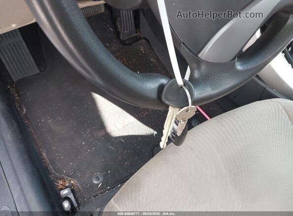 5NPDH4AE0GH763273 2016 HYUNDAI ELANTRA White Առջևի վահանակի տեսք