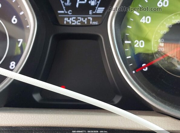 5NPDH4AE0GH763273 2016 HYUNDAI ELANTRA White Սարքավորումների վահանակի տեսք