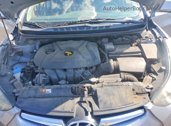 5NPDH4AE0GH779621 2016 HYUNDAI ELANTRA Gray Widok wnętrza z tyłu