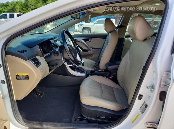 5NPDH4AE0GH787735 2016 HYUNDAI ELANTRA White Front interior view