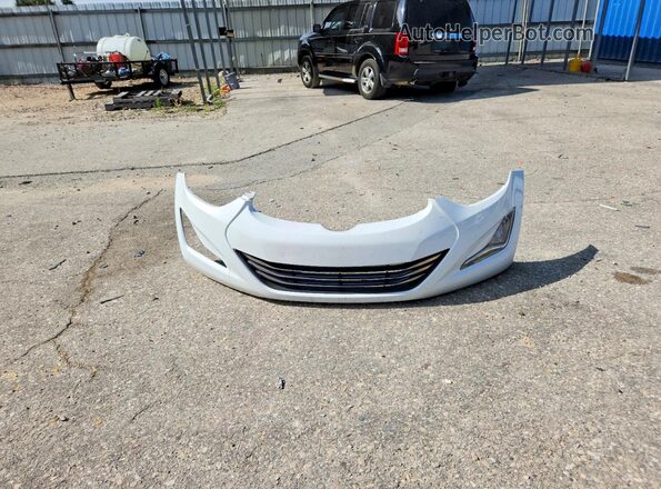 5NPDH4AE0GH787735 2016 HYUNDAI ELANTRA White Engine compartment view