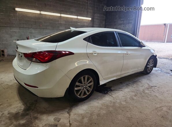 5NPDH4AE1GH659813 2016 HYUNDAI ELANTRA White Tył prawy