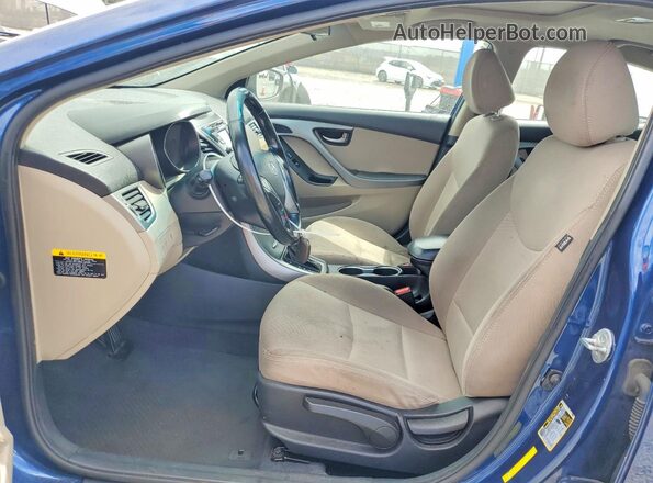 5NPDH4AE1GH676322 2016 HYUNDAI ELANTRA Синий Вид салона спереди