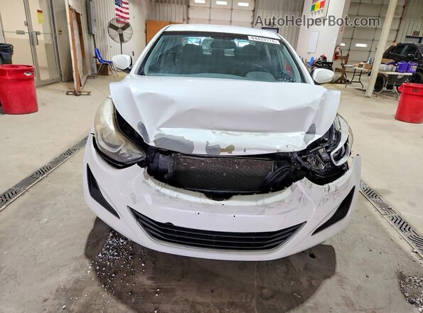 5NPDH4AE1GH693623 2016 HYUNDAI ELANTRA White Вид спереду
