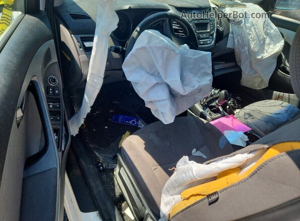 5NPDH4AE1GH704409 2016 HYUNDAI ELANTRA White Vista del salpicadero