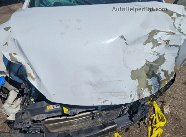 5NPDH4AE1GH704409 2016 HYUNDAI ELANTRA White Vista interior trasera