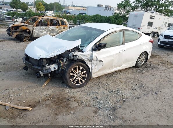 5NPDH4AE1GH729035 2016 HYUNDAI ELANTRA White Vista tres cuartos delantera izquierda