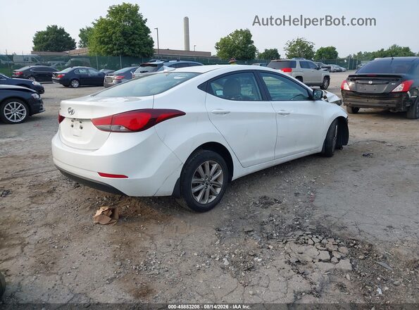 5NPDH4AE1GH729035 2016 HYUNDAI ELANTRA White Trasero derecho