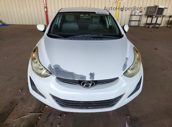 5NPDH4AE1GH757093 2016 HYUNDAI ELANTRA Белый Вид задних сидений