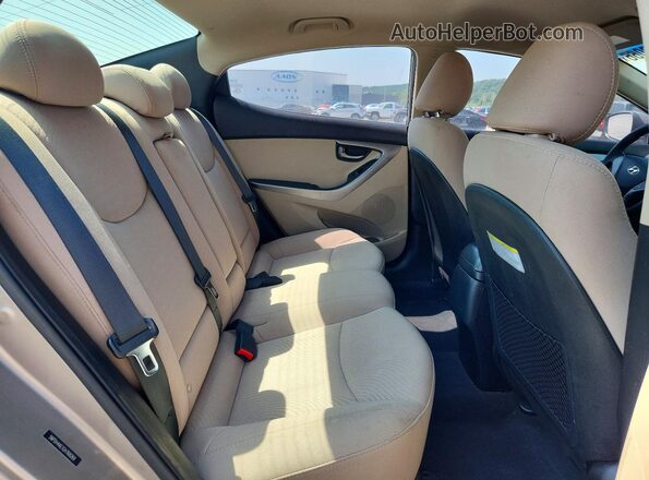 5NPDH4AE1GH768269 2016 HYUNDAI ELANTRA Tan Rear seats view