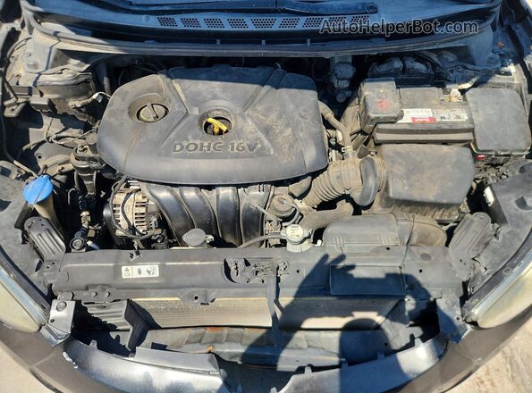 5NPDH4AE1GH792846 2016 HYUNDAI ELANTRA Black Вид задньої частини салону