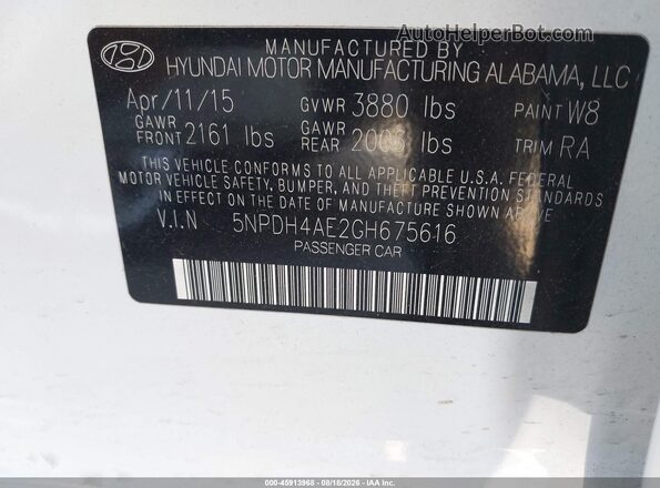 5NPDH4AE2GH675616 2016 HYUNDAI ELANTRA White Engine compartment view