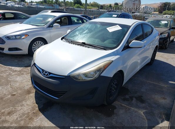 5NPDH4AE2GH675616 2016 HYUNDAI ELANTRA White Front left