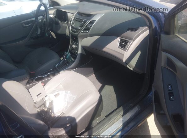 5NPDH4AE2GH714883 2016 HYUNDAI ELANTRA Blue Вид салону спереду