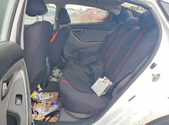 5NPDH4AE2GH715354 2016 HYUNDAI ELANTRA Белый Вид задних сидений