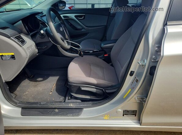 5NPDH4AE2GH732042 2016 HYUNDAI ELANTRA Silver Вид підкапотного простору
