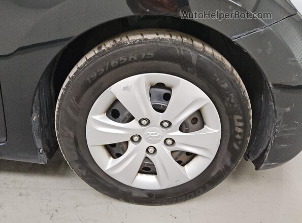 5NPDH4AE2GH785453 2016 HYUNDAI ELANTRA Black 