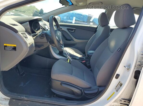 5NPDH4AE3GH683725 2016 HYUNDAI ELANTRA White Вид салону спереду