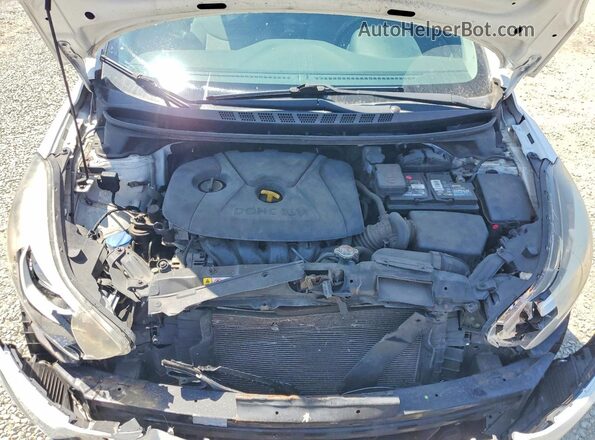 5NPDH4AE3GH683725 2016 HYUNDAI ELANTRA White Вид задньої частини салону