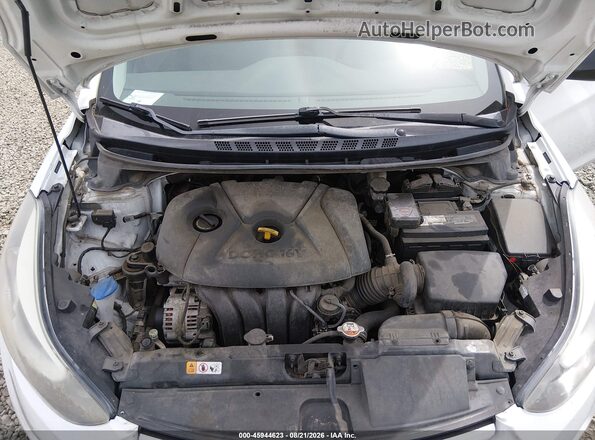 5NPDH4AE3GH736715 2016 HYUNDAI ELANTRA White უკანა ხედი