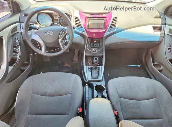 5NPDH4AE3GH765471 2016 HYUNDAI ELANTRA Серебряный Вид панели приборов