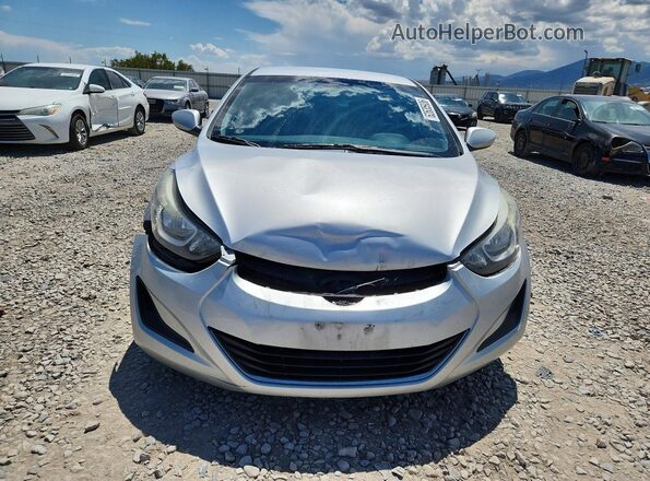 5NPDH4AE3GH765471 2016 HYUNDAI ELANTRA Серебряный Вид спереди