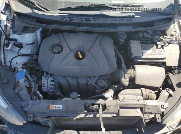 5NPDH4AE4GH700208 2016 HYUNDAI ELANTRA White Սալոնի հետևի տեսք