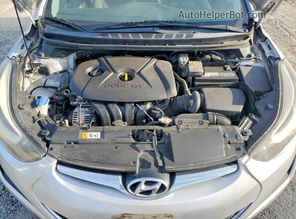 5NPDH4AE4GH707109 2016 HYUNDAI ELANTRA Silver უკანა სალონის ხედი