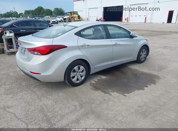 5NPDH4AE4GH752714 2016 HYUNDAI ELANTRA Silver Rear right