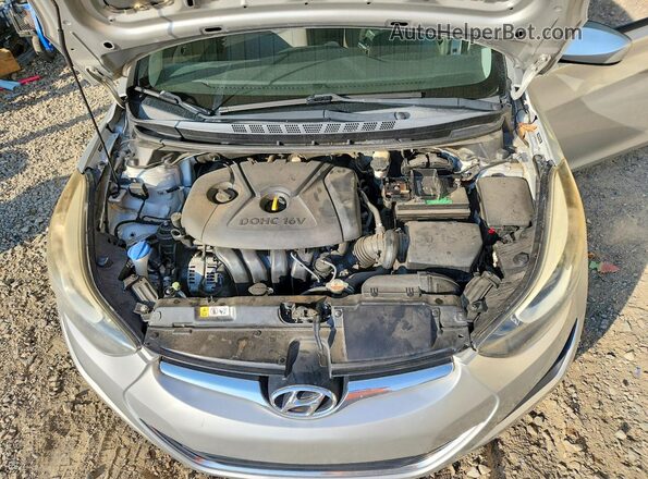 5NPDH4AE5GH740684 2016 HYUNDAI ELANTRA Silver Вид задньої частини салону
