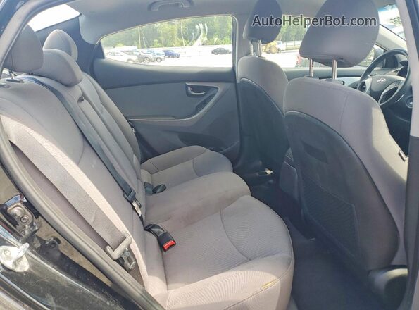 5NPDH4AE5GH796155 2016 HYUNDAI ELANTRA Black უკანა სავარძლების ხედი