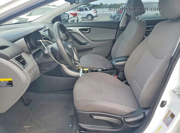 5NPDH4AE6GH671617 2016 HYUNDAI ELANTRA White Вид салону спереду
