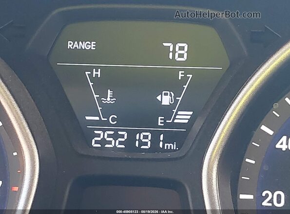 5NPDH4AE6GH721464 2016 HYUNDAI ELANTRA Silver Instrument cluster view
