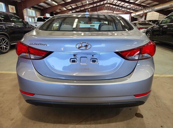 5NPDH4AE6GH744128 2016 HYUNDAI ELANTRA Silver Вид салону спереду