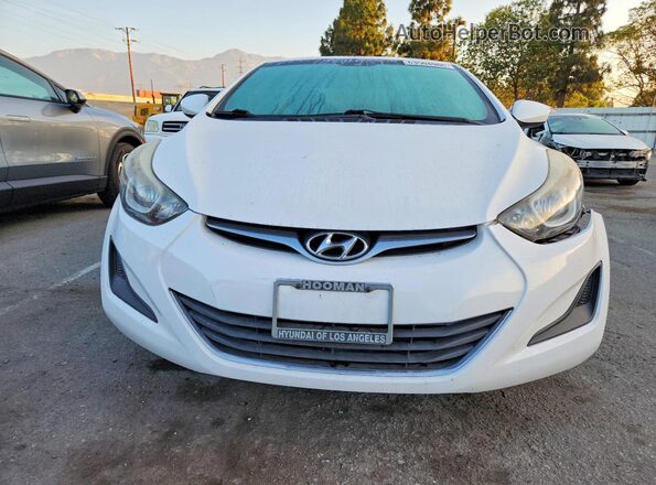5NPDH4AE6GH777971 2016 HYUNDAI ELANTRA Белый Вид спереди