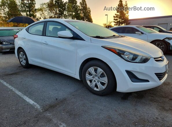 5NPDH4AE6GH777971 2016 HYUNDAI ELANTRA Белый Передняя правая четверть