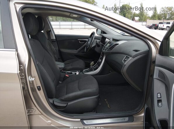 5NPDH4AE7GH728410 2016 HYUNDAI ELANTRA Gold Widok wnętrza z przodu