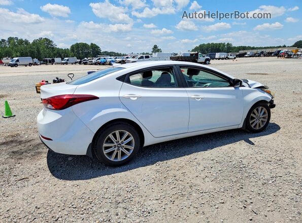 5NPDH4AE8GH654799 2016 HYUNDAI ELANTRA White Tył prawy
