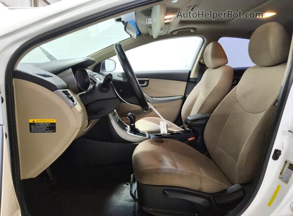 5NPDH4AE8GH681159 2016 HYUNDAI ELANTRA White Front interior view