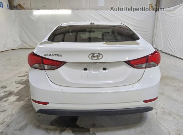 5NPDH4AE8GH681159 2016 HYUNDAI ELANTRA White Rear view