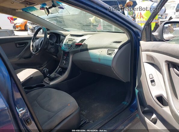5NPDH4AE8GH698480 2016 HYUNDAI ELANTRA Blue Вид салону спереду