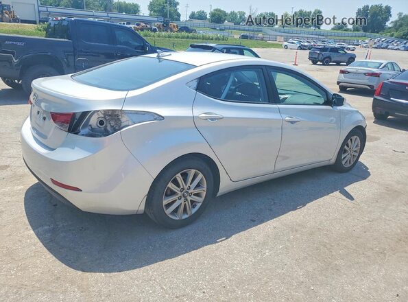 5NPDH4AE8GH734331 2016 HYUNDAI ELANTRA Gray Trasero derecho