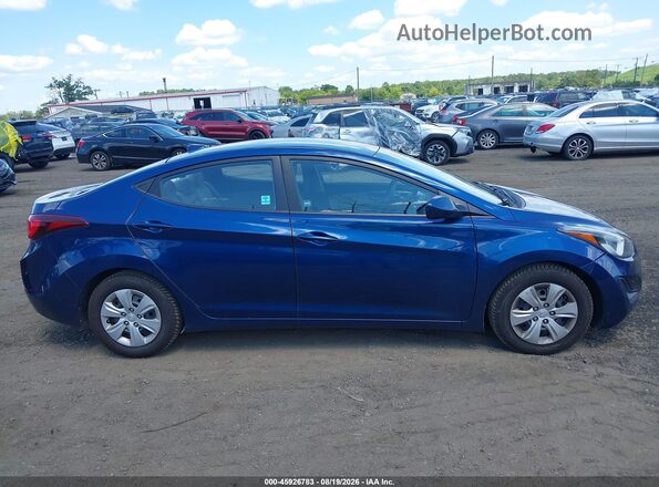 5NPDH4AE8GH740405 2016 HYUNDAI ELANTRA Blue Vista interior trasera