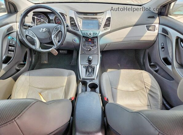 5NPDH4AE9GH694499 2016 HYUNDAI ELANTRA Silver Dashboard view
