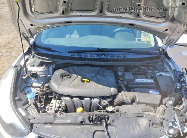 5NPDH4AE9GH703623 2016 HYUNDAI ELANTRA Серебряный Вид задней части салона