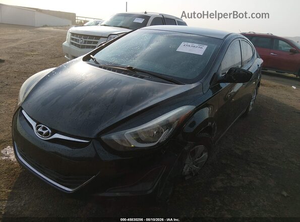 5NPDH4AE9GH706439 2016 HYUNDAI ELANTRA Black Widok z przodu