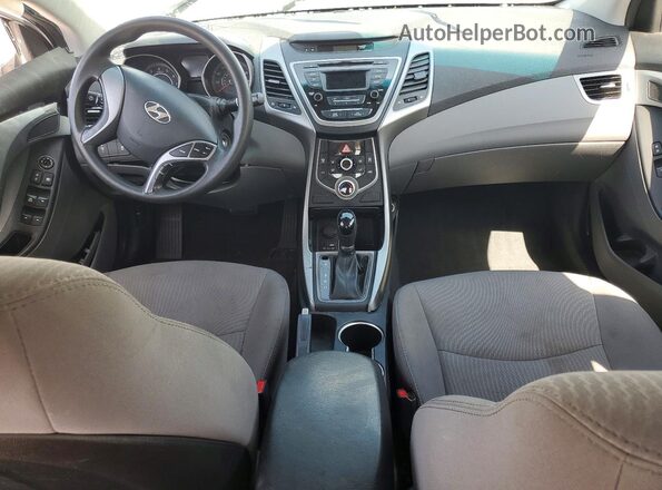 5NPDH4AE9GH736279 2016 HYUNDAI ELANTRA Silver Dashboard view