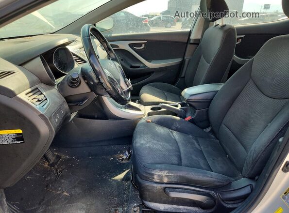 5NPDH4AE9GH763417 2016 HYUNDAI ELANTRA Silver წინა სალონის ხედი