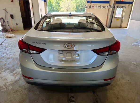 5NPDH4AEXGH670809 2016 HYUNDAI ELANTRA Silver Հետևի տեսք